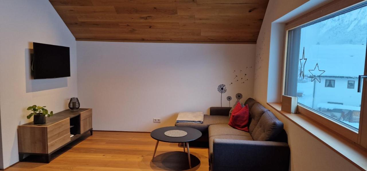 メラウHaus Moosbruggerアパートメント エクステリア 写真
